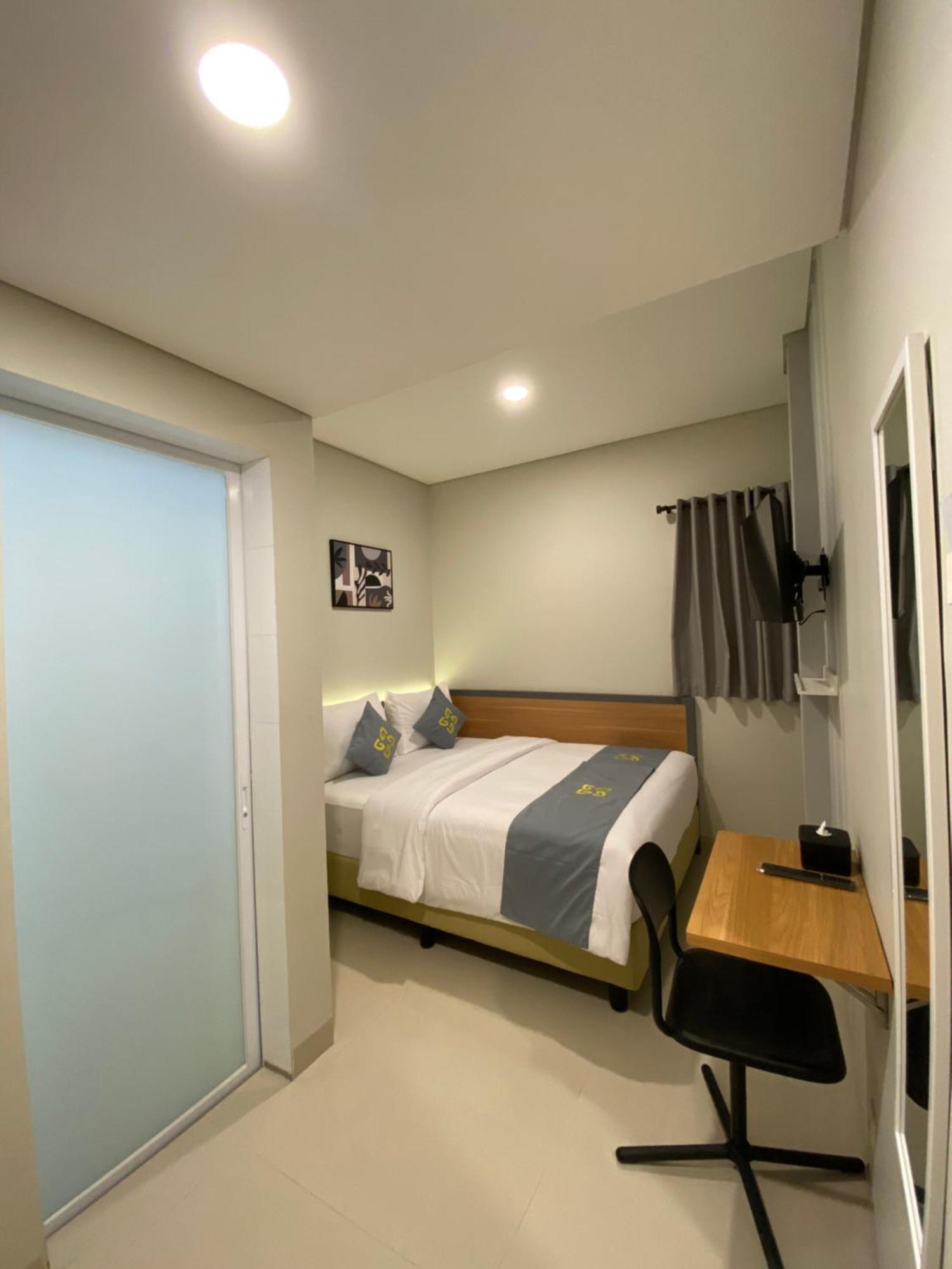 Ghurfati Hotel Wedana 雅加达 外观 照片